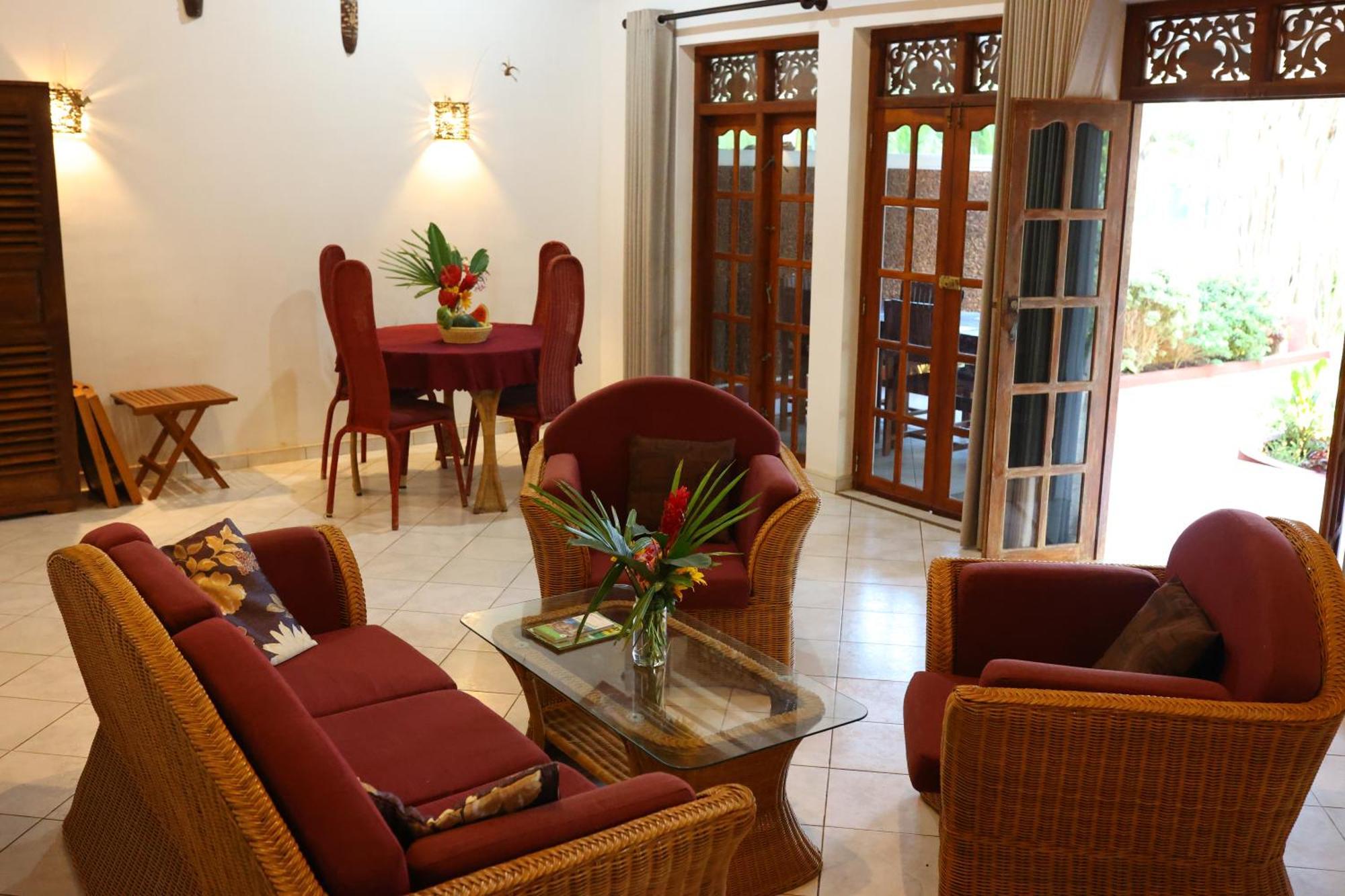 Czech House Villa Tangalle Exterior photo