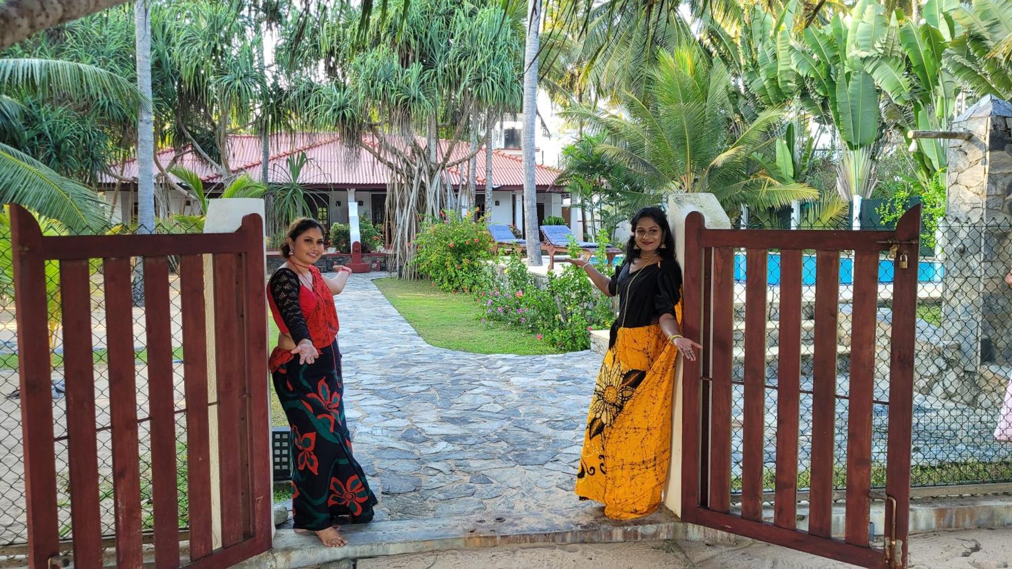 Czech House Villa Tangalle Exterior photo